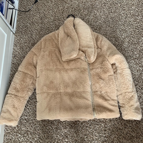 Missguided Jackets & Blazers - Missguided Faux Fur Coat